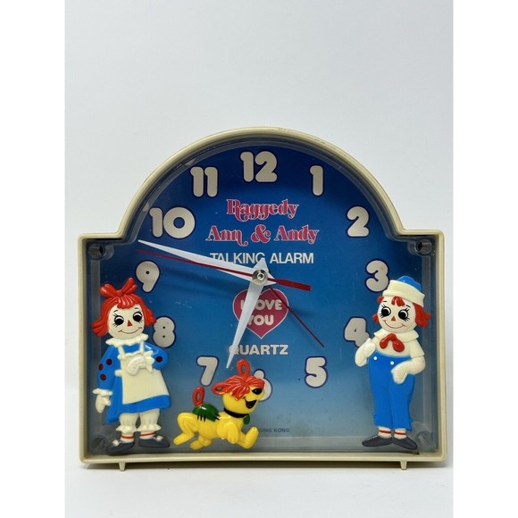 Vintage Raggedy Ann & Andy Dolls with Dog Rags Talking Alarm Clock [Read]